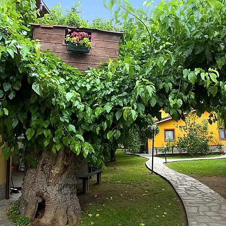 Il Fiorile Hotell Borghetto Di Borbera